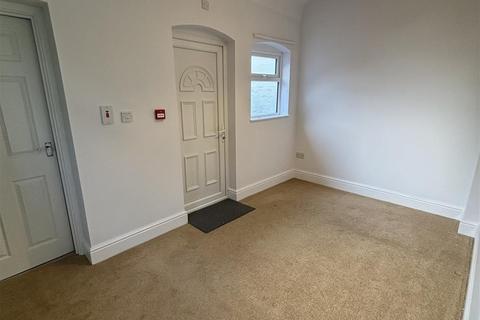 1 bedroom flat to rent, Malvern Road, Birmingham B27