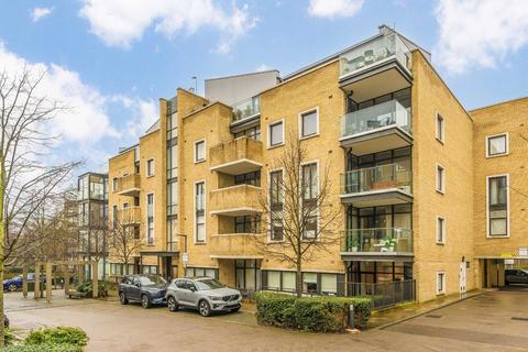 1 bedroom flat for sale, Frazer Nash Close, Isleworth TW7