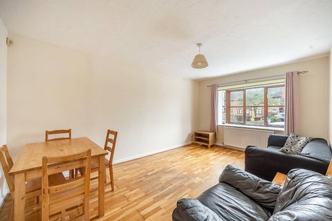 2 bedroom flat to rent, Lime Close, Harrow, HA3