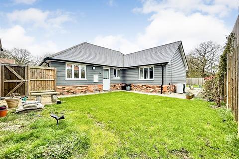 3 bedroom detached bungalow for sale, The Grove, Burnham-On-Crouch