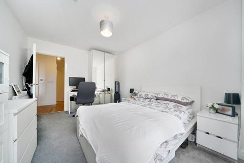 1 bedroom flat to rent, Upper North Street, Tower Hamlets, London, E14