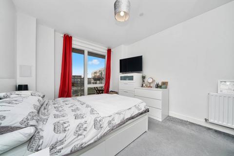 1 bedroom flat to rent, Upper North Street, Tower Hamlets, London, E14