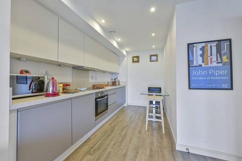 1 bedroom flat for sale, Enterprise Way, Wandsworth, London, SW18