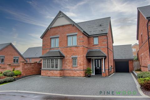 4 bedroom detached house for sale, Cranleigh Road, Chesterfield S43