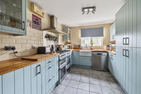 5 bedroom detached house for sale, Spinney Grove, Evesham, Worcestershire