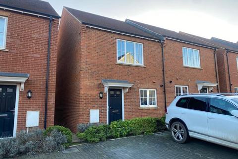 2 bedroom semi-detached house for sale, Banbury,  Oxfordshire,  OX16