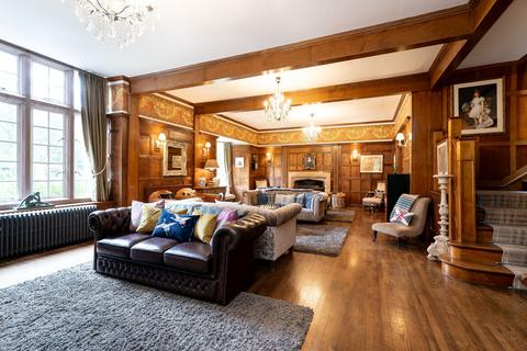 undefined, Drumnadrochit, Inverness, Highland