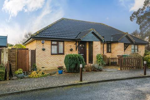 37 Camberley Close, Sutton, SM3 9BH
