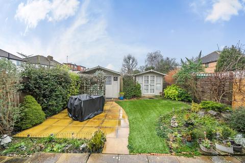 37 Camberley Close, Sutton, SM3 9BH