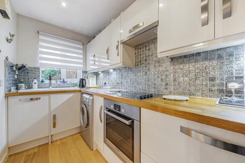 37 Camberley Close, Sutton, SM3 9BH