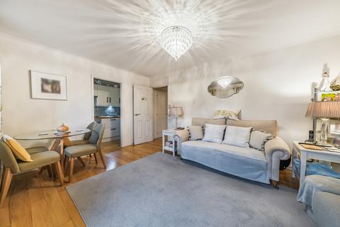 37 Camberley Close, Sutton, SM3 9BH