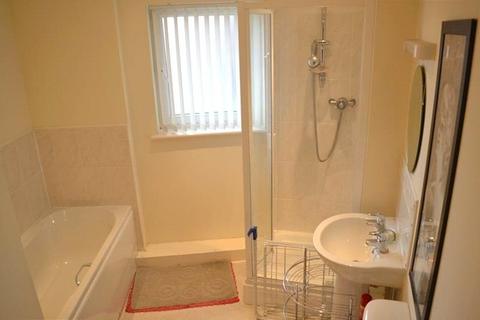 2 bedroom flat to rent, Stockport Road, Grove Village,, Manchester, Greater Manchester, M13