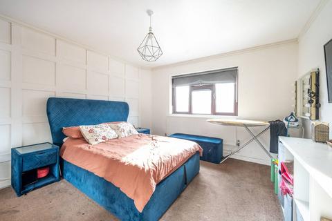 4 bedroom terraced house for sale, Lancaster Road, Leytonstone, London, E11