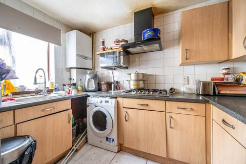 4 bedroom terraced house for sale, Lancaster Road, Leytonstone, London, E11