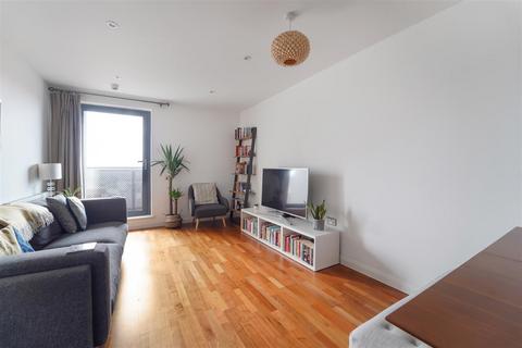 Flat 41, 2 Stanley Road, Wimbledon, London, SW19 8RL