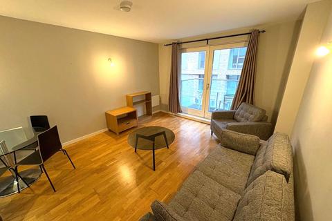 2 bedroom apartment to rent, Goulden Street, Manchester, Greater Manchester, M4