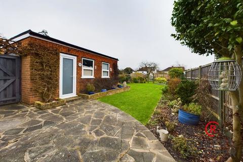 32 Deane Croft Road, Pinner, HA5 1SR
