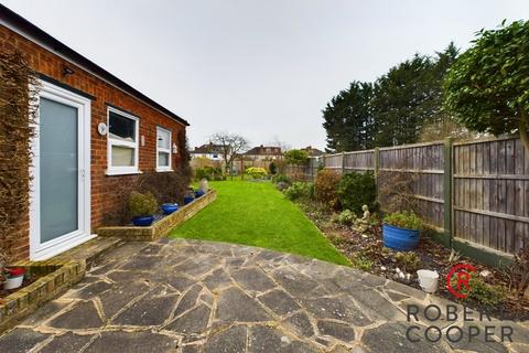 32 Deane Croft Road, Pinner, HA5 1SR