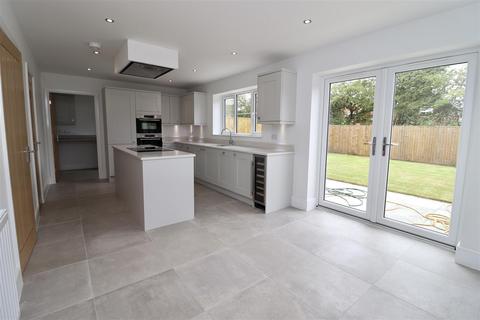 5 bedroom detached house for sale, Plot 6, The Hotham, Clifford Park, Market Weighton