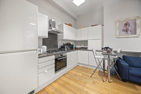 2 bedroom flat for sale, Mill Lane, West Hampstead NW6