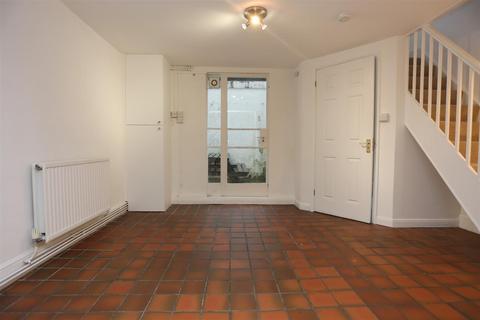 4 bedroom house to rent, Over Street, Brighton