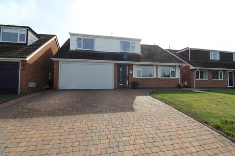 3 bedroom detached bungalow for sale, St Margarets Drive, Leire LE17