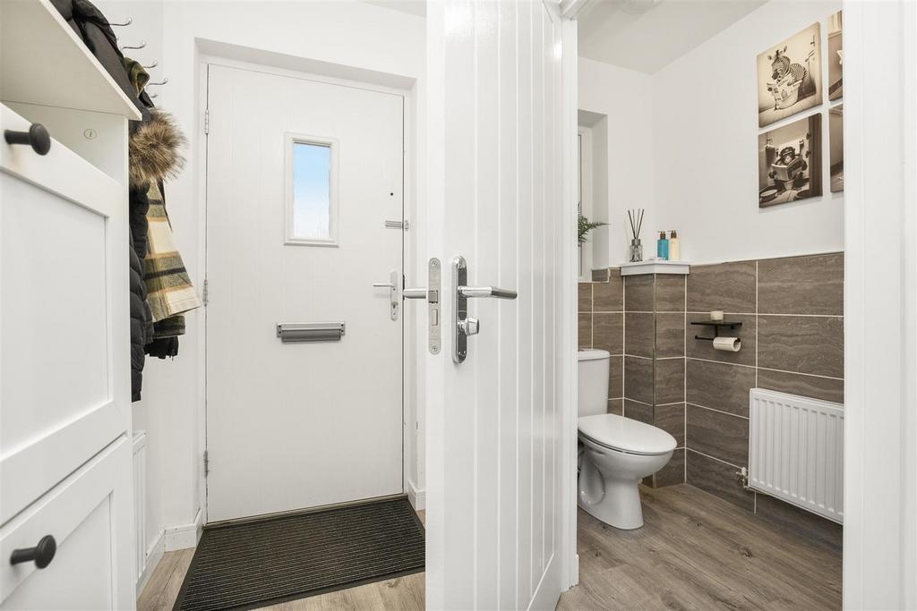 1 Moira Shearer Drive 15.jpg