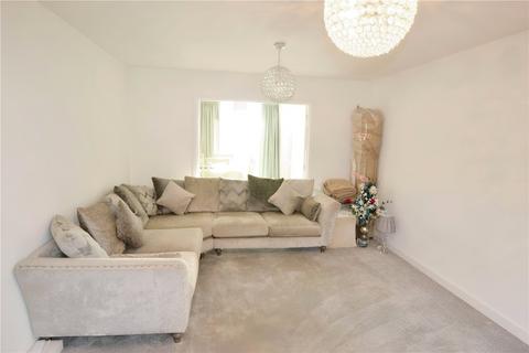 4 bedroom detached house for sale, Willowvale Way, Buckingham MK18