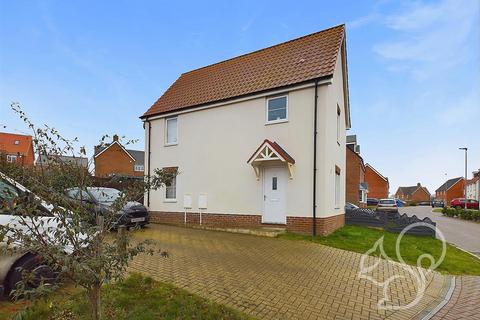 3 bedroom semi-detached house for sale, Wakelin Close, Great Cornard