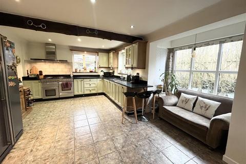 5 bedroom house for sale, Moston, Moston Sandbach CW11