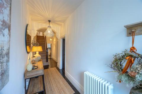 5 bedroom end of terrace house for sale, 428 Crookesmoor Road, Broomhill, Sheffield