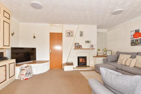 3 bedroom chalet for sale, Nautilus Close, Sheerness ME12