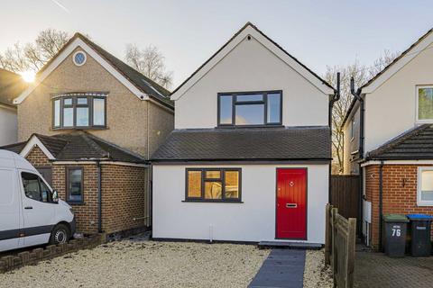 3 bedroom detached house for sale, Bourneside Road, Addlestone KT15