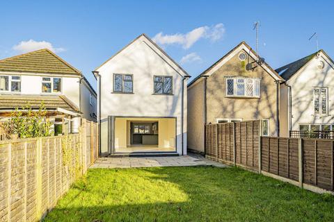 78 Bourneside Road, Addlestone, KT15 2JB