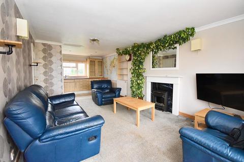 4 bedroom end of terrace house for sale, Bideford Green, Linslade, LU7 2TS