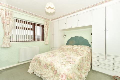 3 bedroom end of terrace house for sale, Barncroft Way, Havant, Hampshire