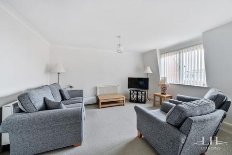 1 bedroom apartment for sale, Draper Court, Hornchurch