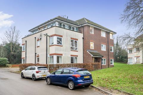 2 bedroom flat for sale, Dalmeny Way, Epsom KT18