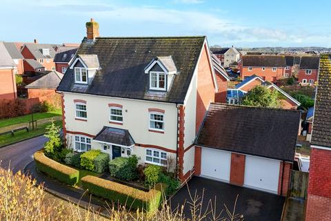 6 bedroom detached house for sale, Olympic Park Road, Andover, SP11 6RY