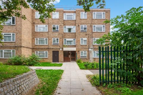 2 bedroom apartment for sale, Lambourn Close, Hanwell, W7