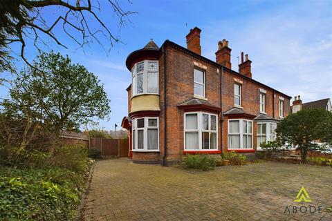 4 bedroom semi-detached house for sale, Ashby Road, Burton-On-Trent DE15