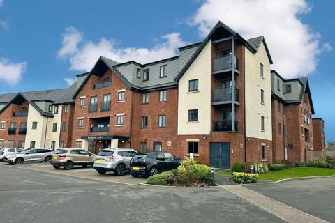 1 bedroom retirement property for sale, 24 Balshaw Court, Burlington Gardens, Leyland, Lancashire, PR25 3EX