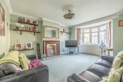 Annalyn Cecil Road, Iver, SL0 9PS