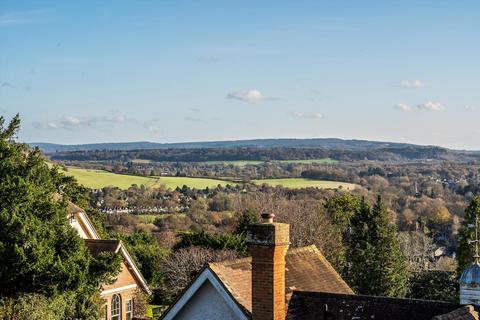 4 bedroom detached house for sale, Guildown Avenue, Guildford, Surrey, GU2.