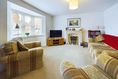 3 bedroom detached house for sale, Pavilion Road, Scraptoft, Leicester