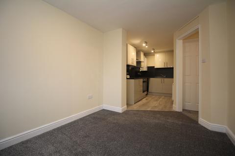 1 bedroom apartment to rent, Talbot Road, Talbot Green CF72 8AE