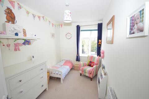 5 Worthington Road, Surbiton, KT6 7RU