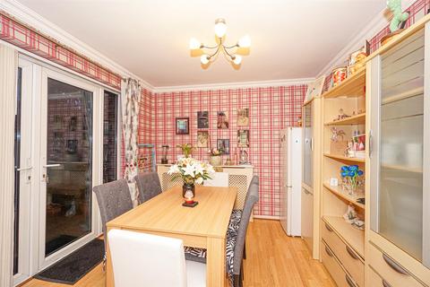 3 bedroom terraced house for sale, Wannock Close, Bexhill-On-Sea