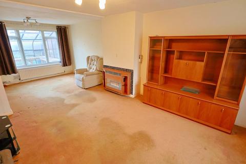 3 bedroom semi-detached house for sale, Winsford Avenue, Allesley Park, Coventry. - NO CHAIN