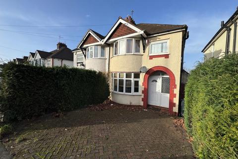 3 bedroom semi-detached house to rent, Stourbridge Road, Dudley DY1